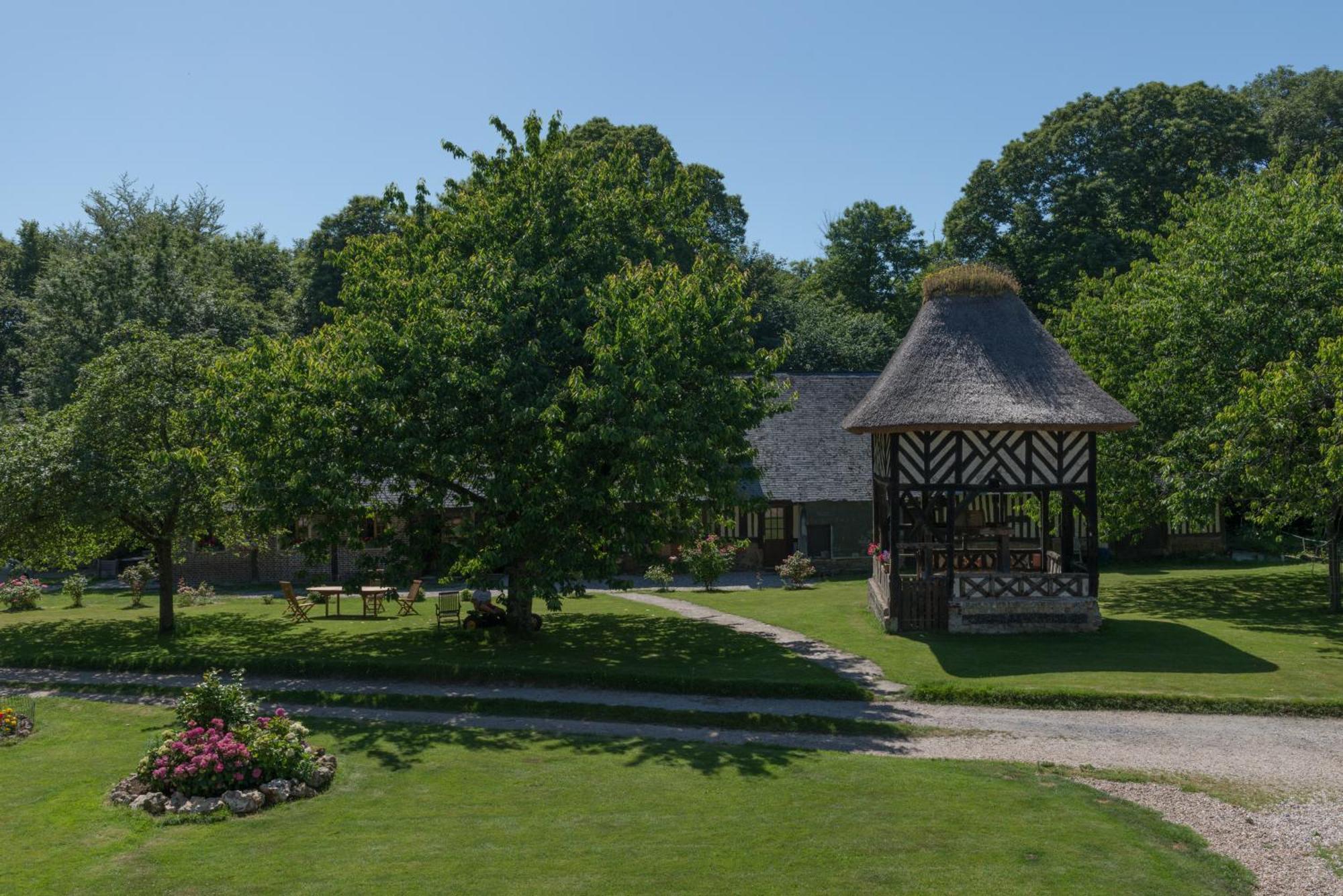 Hotel La Ferme Chevalier Équemauville Exterior foto
